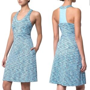 Mpg dress size m blue with pockets sports dress